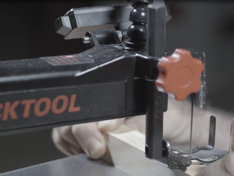 Are you interested to know how to use Scroll Saw?(3) - Bucktool
